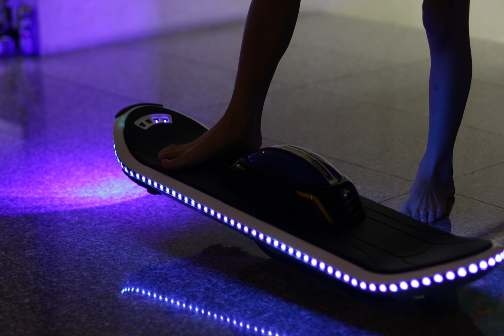 Holiday Season 2025: Best Hoverboard Gifts Under $500